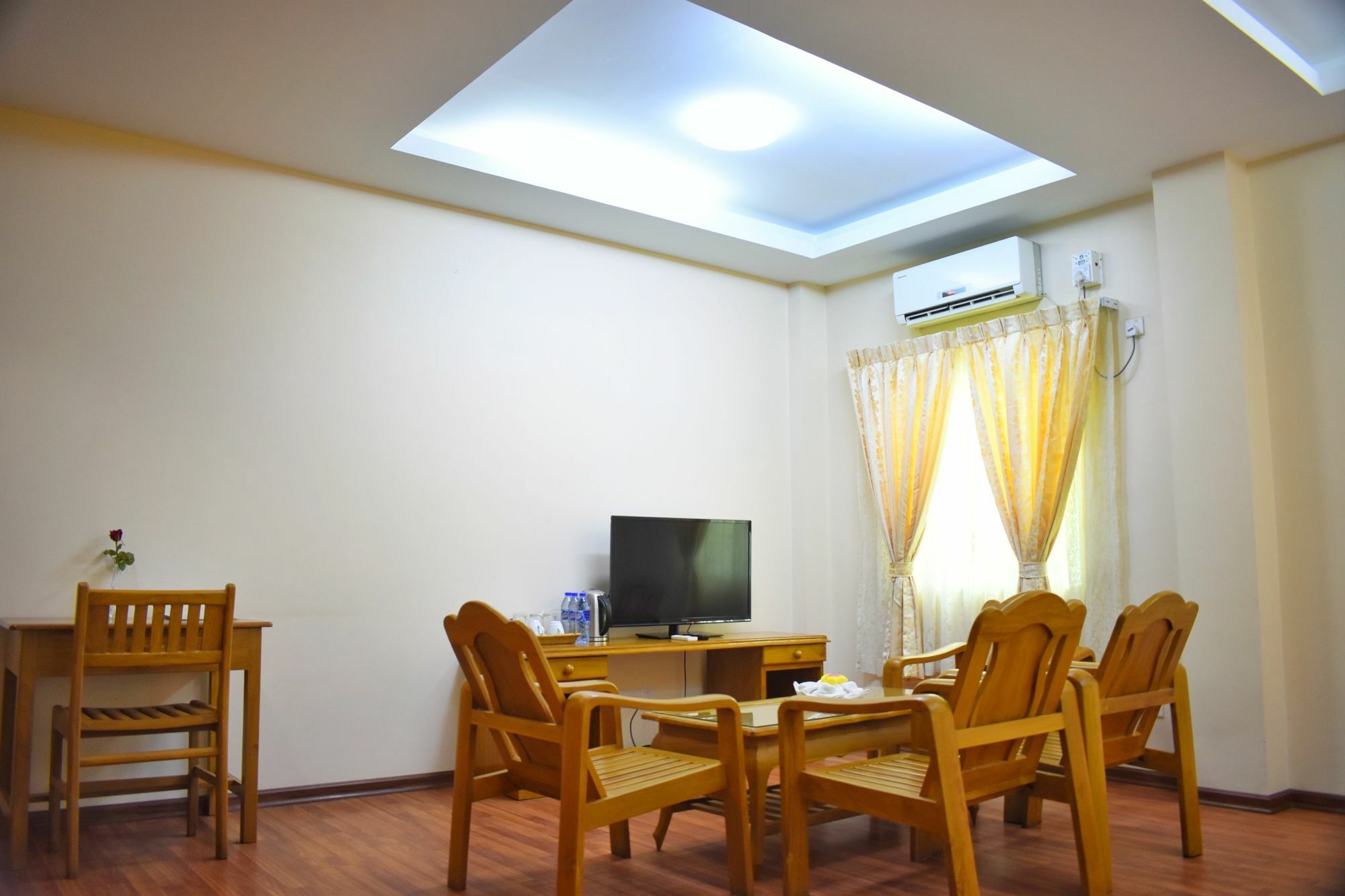 New Bagan Shwe Poe Eain Hotel מראה חיצוני תמונה
